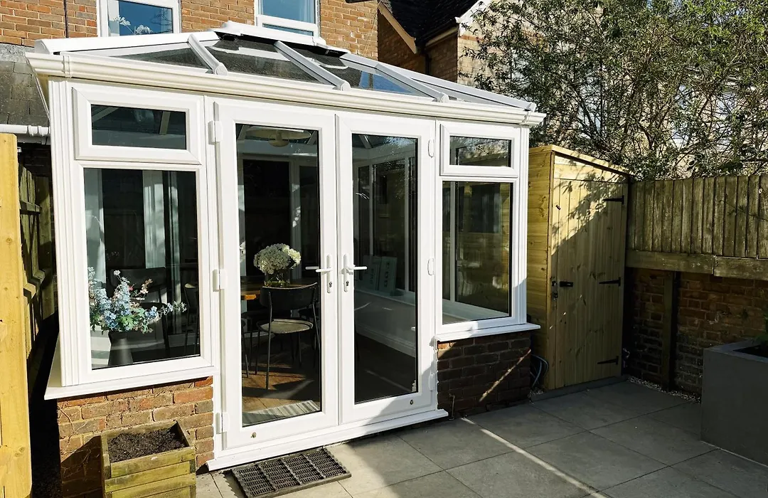 Hydeaway Beautiful 3 Bedroom House In A Great Location-1